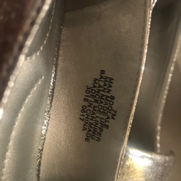 Bandolino heels size 7 - Picture 4 of 8